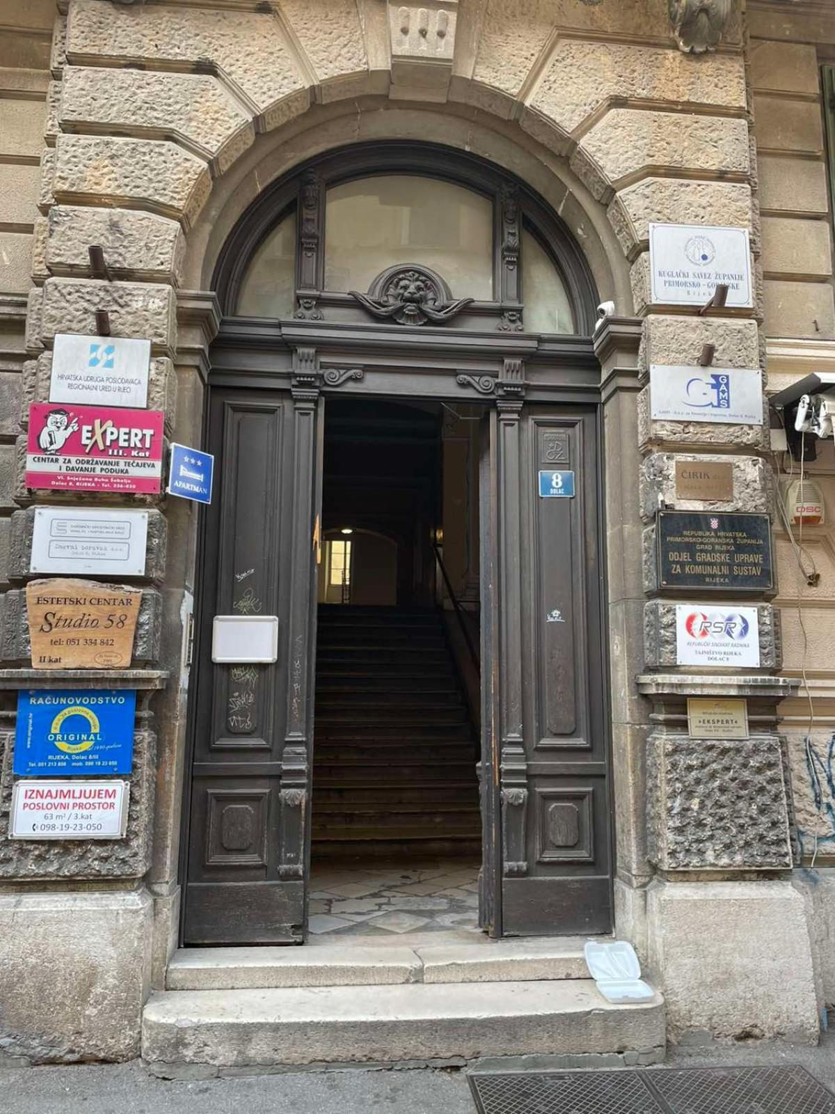 Dolac Apartments Rijeka Buitenkant foto